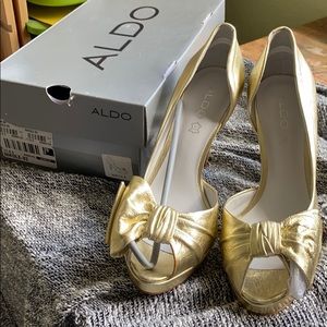 Aldo Nikole heels gold, size 39
